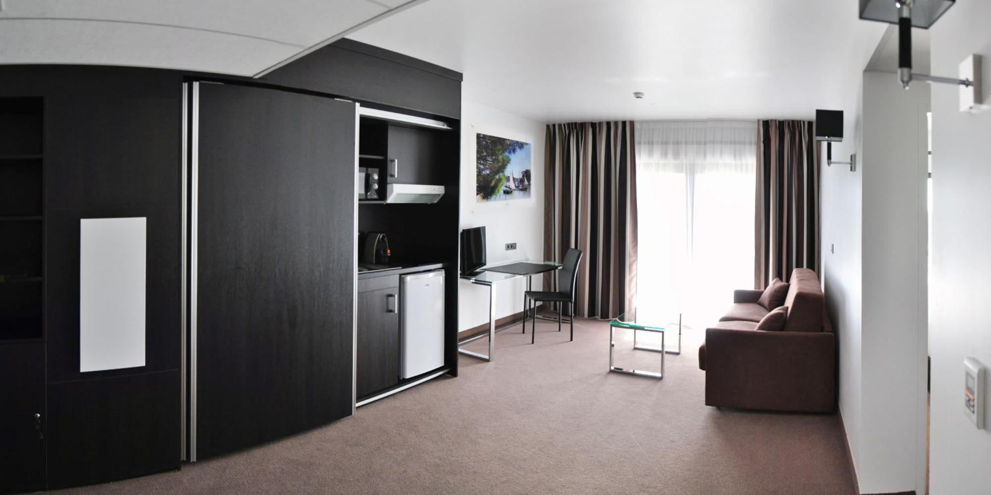 Golden Tulip Pornic Suites- Appart Hotel Quarto foto