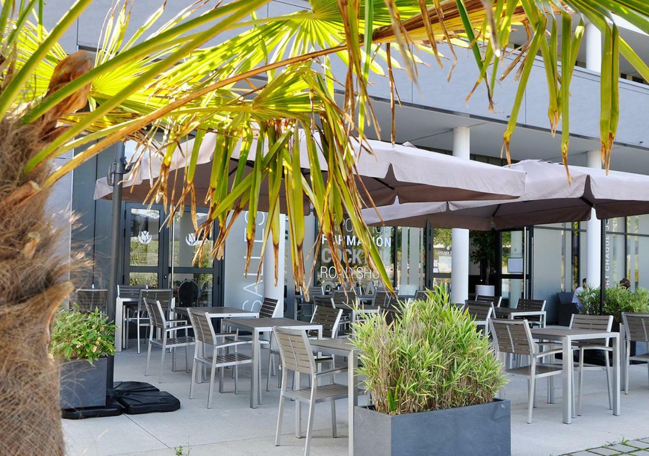 Golden Tulip Pornic Suites- Appart Hotel Exterior foto