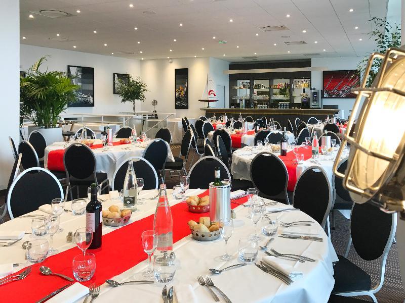 Golden Tulip Pornic Suites- Appart Hotel Exterior foto